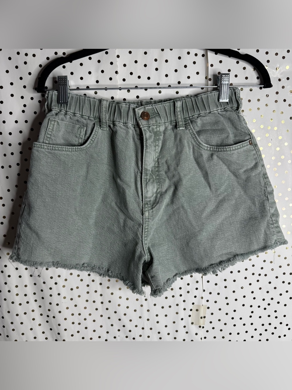 Pilcro Women's Shorts Sage - Picture 2 of 6